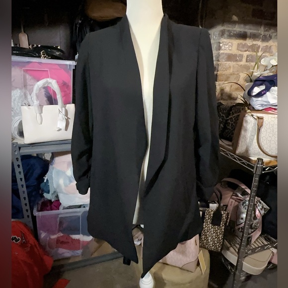 philosophy REPUBLIC CLOTHING black silky jacket long pleated sleeve retail$88 - Picture 1 of 9